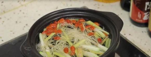 củ hành, rễ hành lá, mẹo hay, chống cảm lạnh