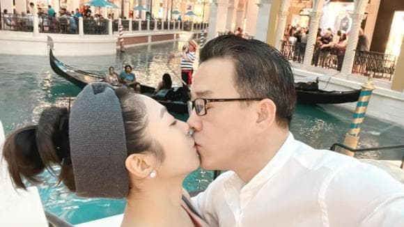 Vua cá koi,hà thanh xuân,sao việt