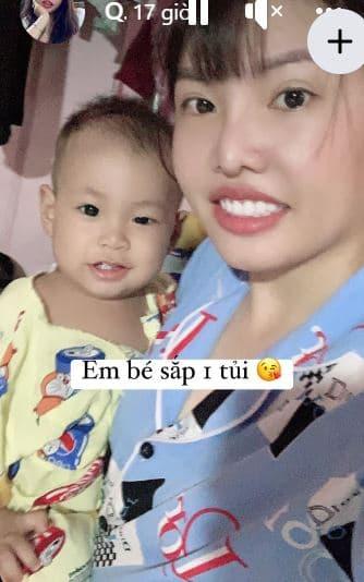 'Thị Nở tái sinh, Quách Phượng, giới trẻ dao kéo 