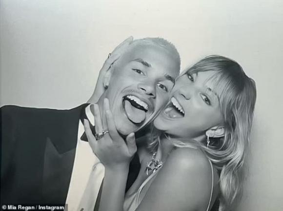 Romeo Beckham, Mia Regan, sao Hollywood