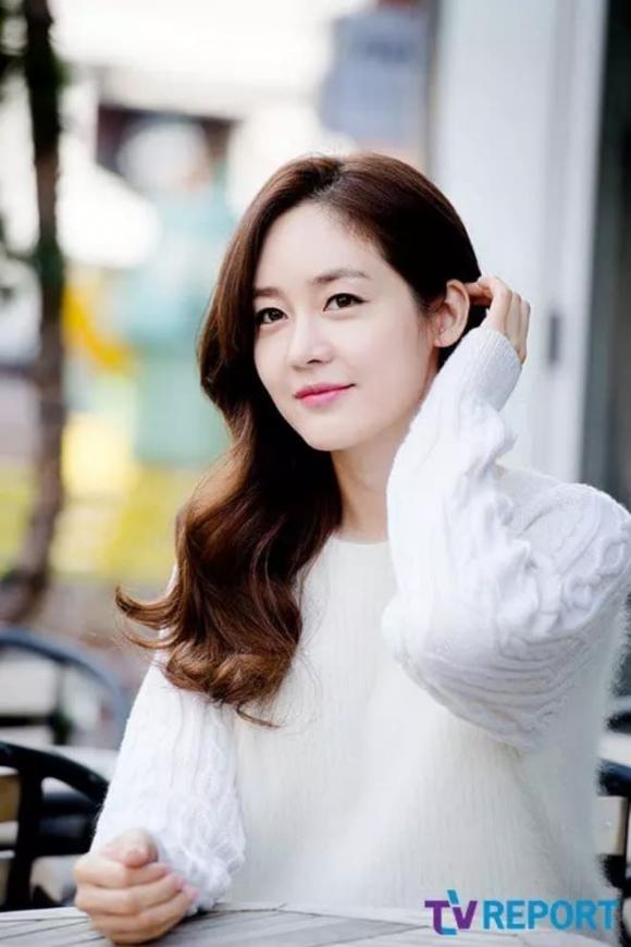 sao Hàn quốc, Gong Seung Yeon & Jung Yoo Mi, Sung Yu Ri, Lee Na Young, Lee Jung Jin và Rain (Jung Ji Hoon), Kim Min Jung, Kim Woo Bin và Go Soo