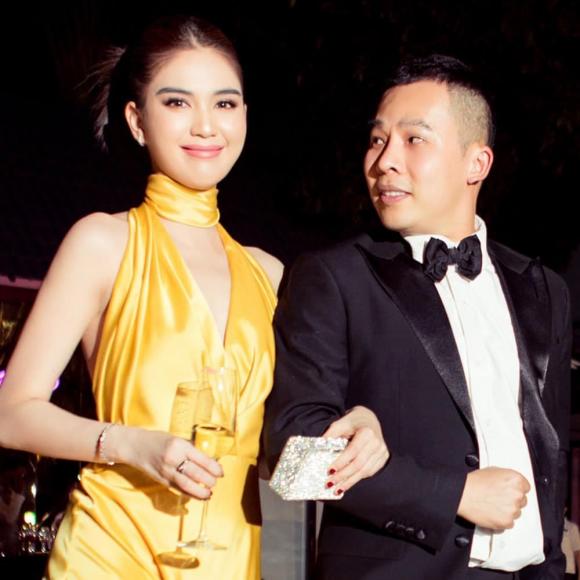 Nữ hoàng nội y ngọc trinh,nữ hoàng nội y Ngọc Trinh gợi cảm,ông trùm chân dài vũ khắc tiệp,sao Việt