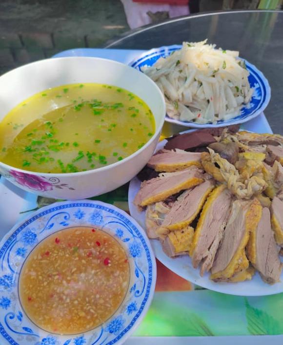 mâm cơm, mâm cơm có cá, mâm cơm nhà 