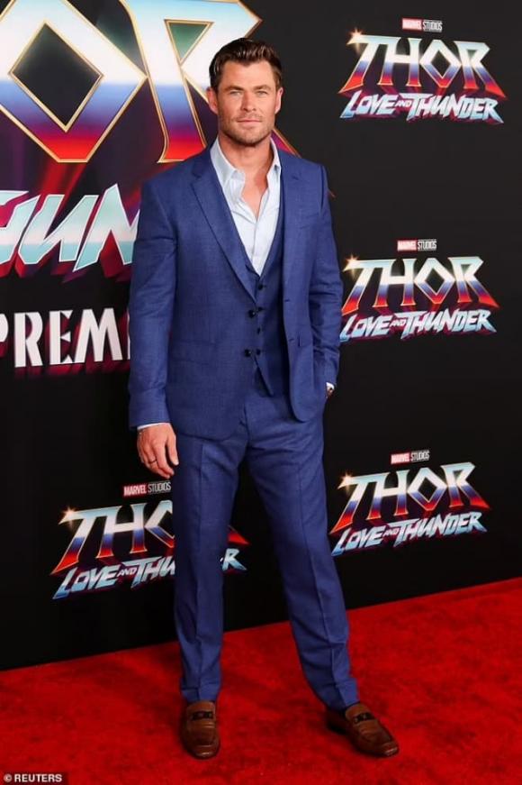 Chris Hemsworth, bộ phim Thor: Love and Thunder, sao Hollywood