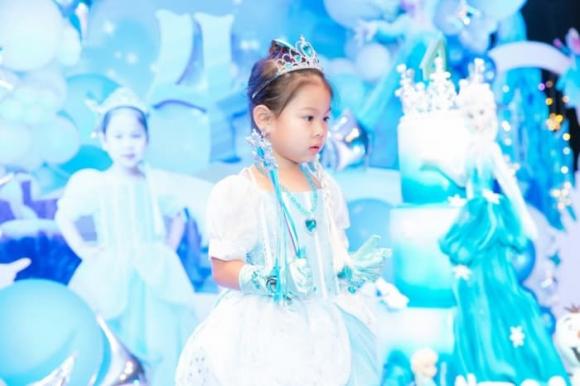 ca sĩ Thanh Thảo, sao Việt, con gái Thanh Thảo