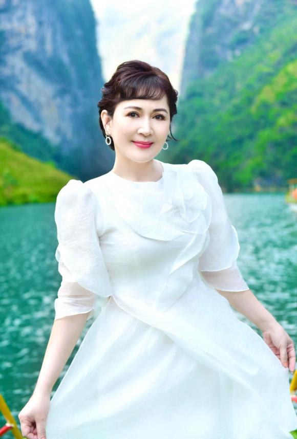 nghệ sĩ Minh Hòa, diễn viên Minh Hòa, sao Việt