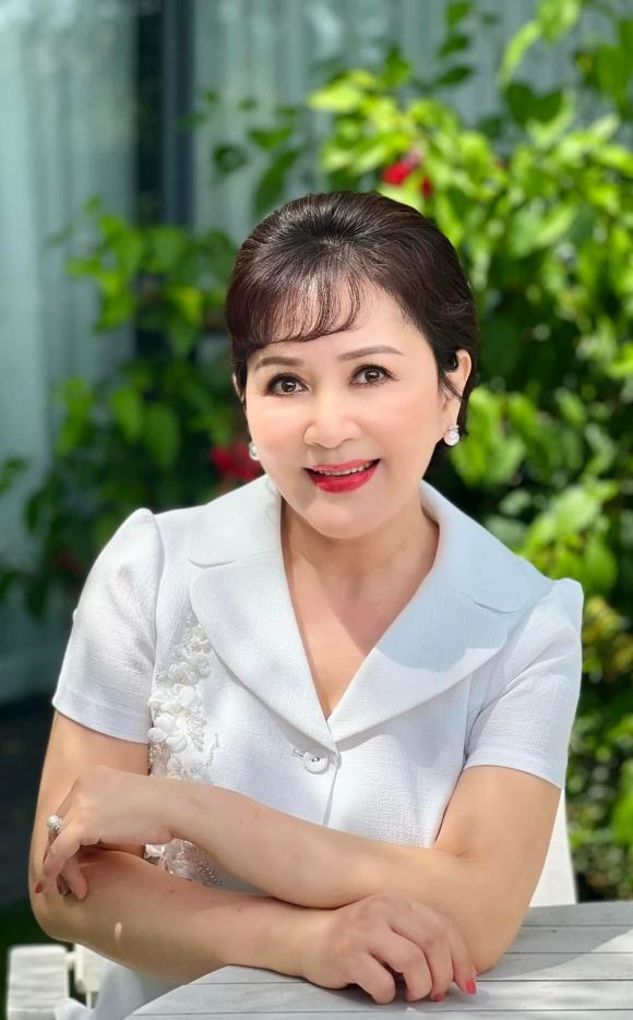 nghệ sĩ Minh Hòa, diễn viên Minh Hòa, sao Việt