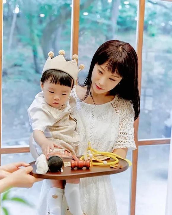 Cho Min Ah, sao hàn, sao bị bạo hành gia đình
