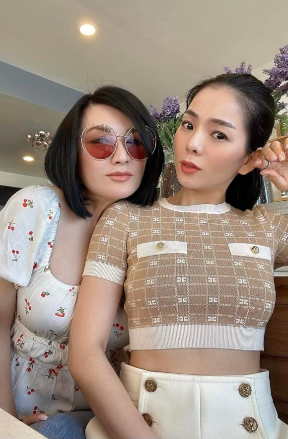 Trizzie Phương Trinh, Lệ Quyên, ca sĩ Trizzie Phương Trinh, sao Việt