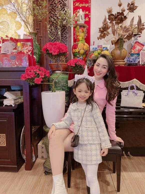 Á hậu Trà My, con gái của Á hậu Trà My, sao Việt
