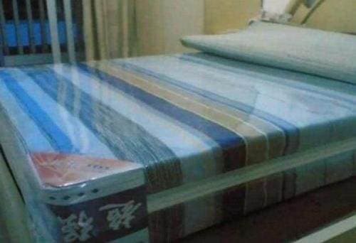 đệm, nệm, bọc đệm, mẹo hay, màng ni lông bọc nệm 