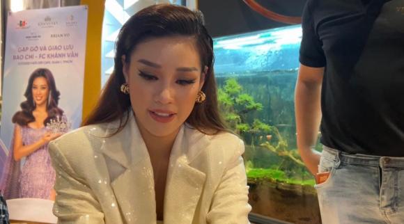 hoa hậu Khánh Vân, sao Việt