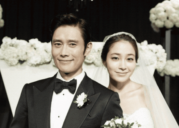 lee min jung, go so young, cắm sừng, sao hàn 