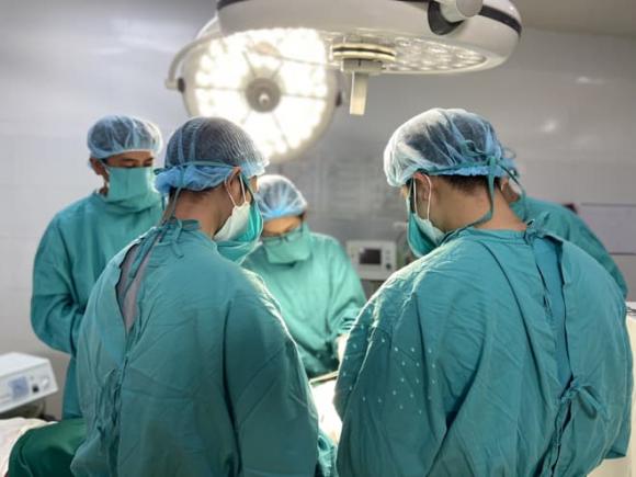 nang-nguc-noi-soi-277 (1).jpg 0 nâng ngực nội soi, Bệnh viện Thẩm mỹ Ngọc Phú, Phẫu thuật thẩm mỹ