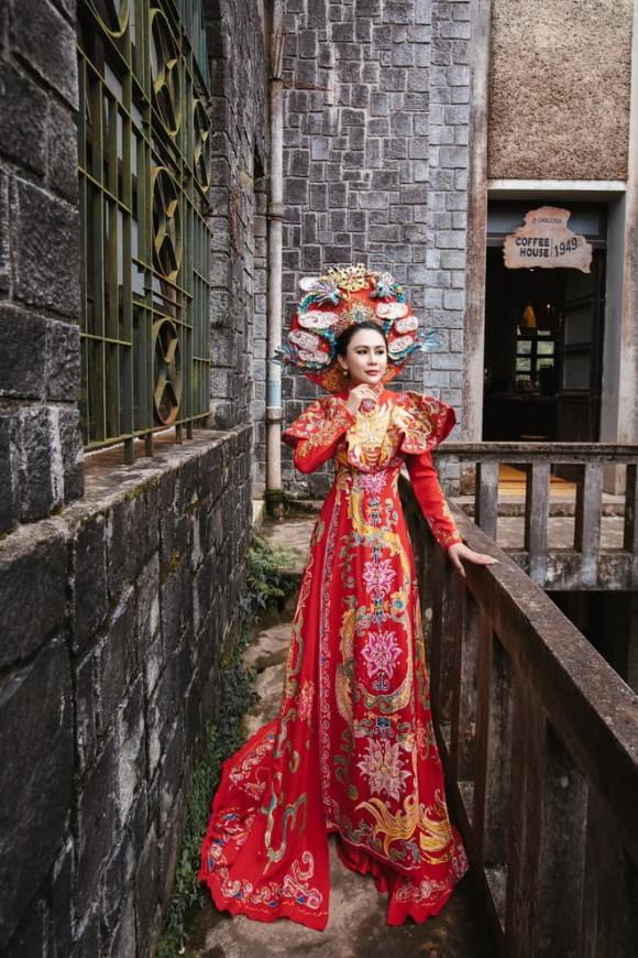 hoa-hau-ly-kim-ngan-38 (1).jpg 5 Hoa hậu Lý Kim Ngân, NTK Tommy Nguyễn