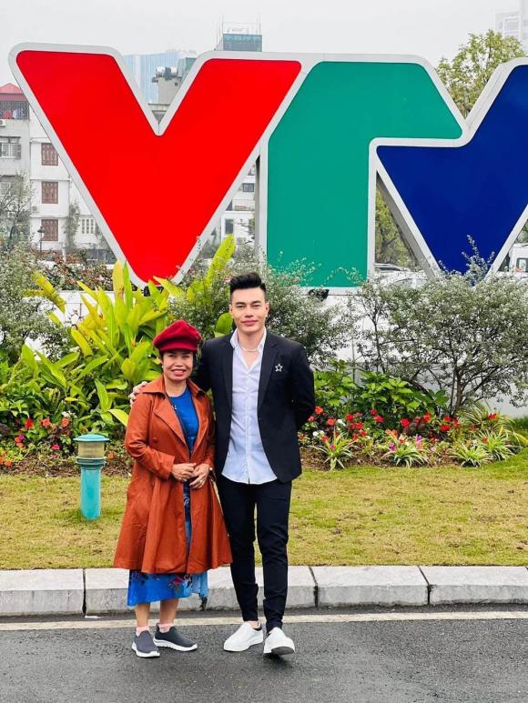 le-duong-bao-lam-xuc-dong-truoc-hinh-anh-me-ngu-guc-khi-doi-minh-vi-muon-do-dan-cho-con-trai-7-ngoisaovn-w1000-h1333 2 nghệ sĩ Lê Dương Bảo Lâm, diễn viên hài Lê Dương Bảo Lâm, sao Việt