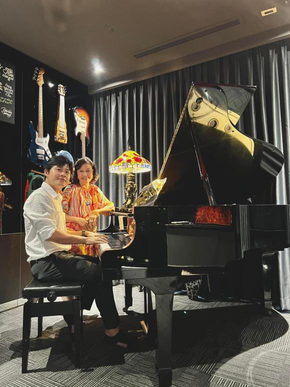 Lễ Vu Lan, Lễ Vu Lan của sao việt, sao việt 
