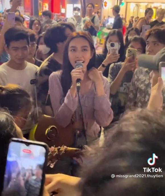 thùy tiên, sao việt, hoa hậu thùy tiên, miss grand thùy tiên 