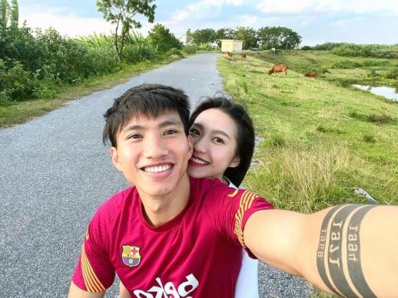 Đoàn Văn Hậu, Doãn Hải My, bạn gái Đoàn Văn Hậu