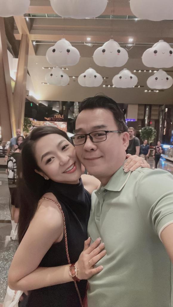 ca sĩ Hà Thanh Xuân, vua cá Koi, sao Việt