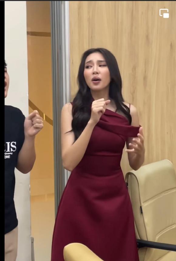 thùy tiên, sao việt, hoa hậu thùy tiên, miss grand 