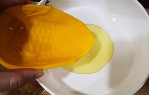 bánh trung thu, cách làm bánh trung thu, làm bánh, banh trung thu nhân tuyết kem