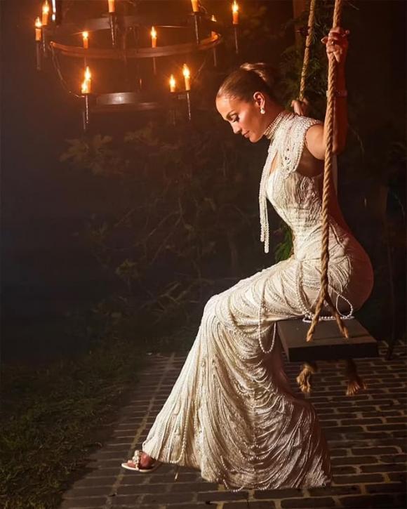 Jennifer Lopez, váy cưới của Jennifer Lopez, sao Hollywood