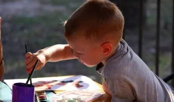 chăm sóc trẻ nhỏ, chăm con, lưu ý khi chăm sóc trẻ