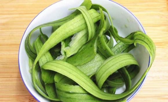 mướp, vỏ mướp, tưới cây, mẹo hay