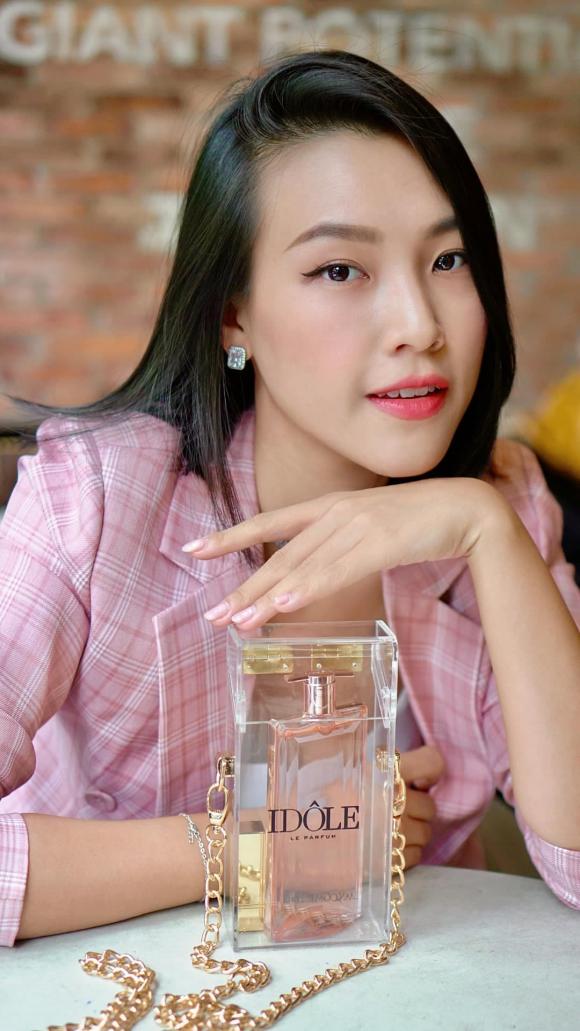 MC Hoàng Oanh, á hậu Hoàng Oanh, sao Việt