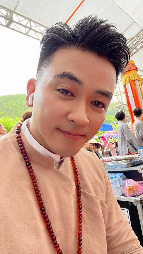 Bỗng dưng muốn khóc, Lưu Minh Tuấn, sao việt 