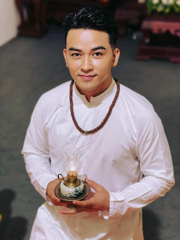 Bỗng dưng muốn khóc, Lưu Minh Tuấn, sao việt 