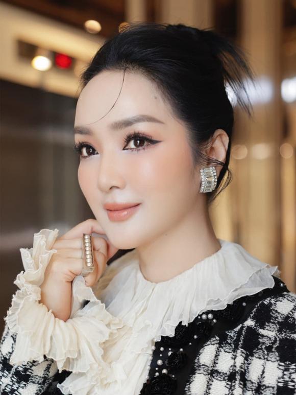 hoa hậu Giáng My, sao Việt