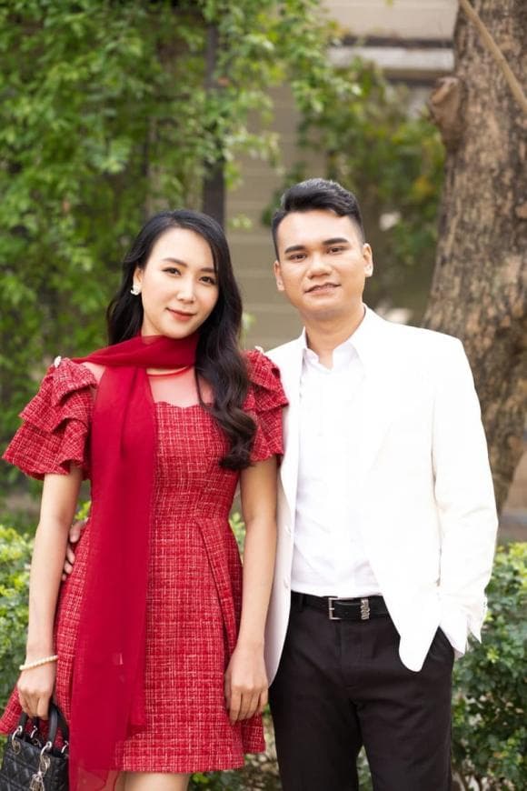 Khắc Việt, sinh nhật Khắc Việt, vợ Khắc Việt, sao việt 