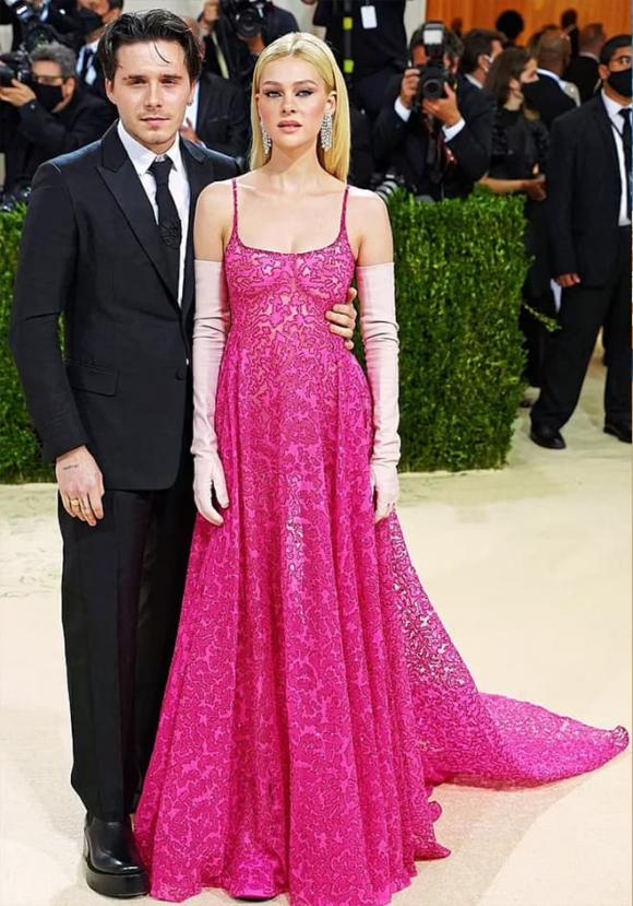 Victoria Beckham, Nicola Peltz, sao Hollywood