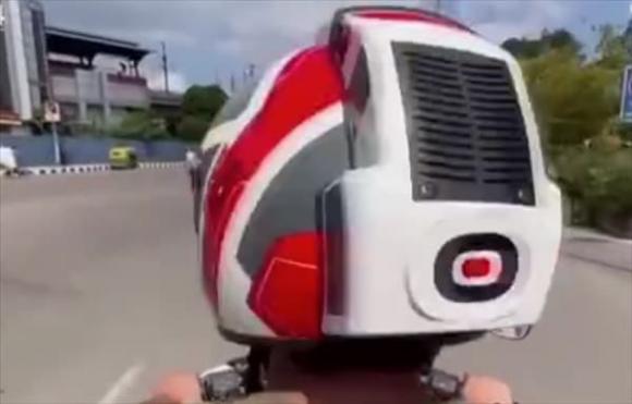 Mũ bảo hiểm chống khói mù của Ấn Độ, mũ bảo hiểm