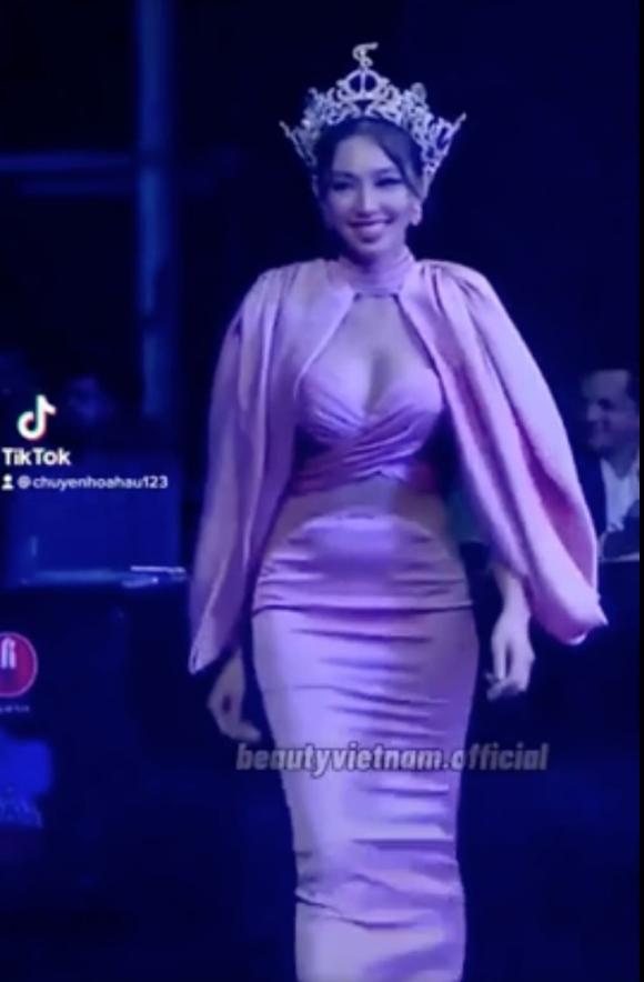 hoa hậu Thùy Tiên, Miss Grand International 2021, sao Việt
