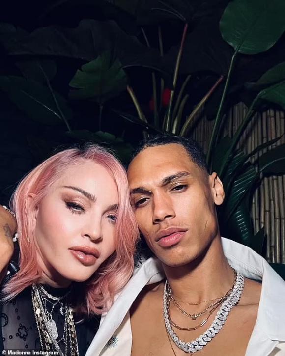 andrew darnell instagram