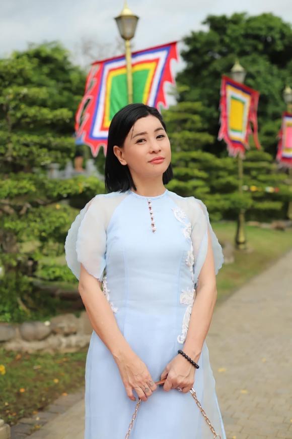 Danh hài Hoài Linh,sao Việt