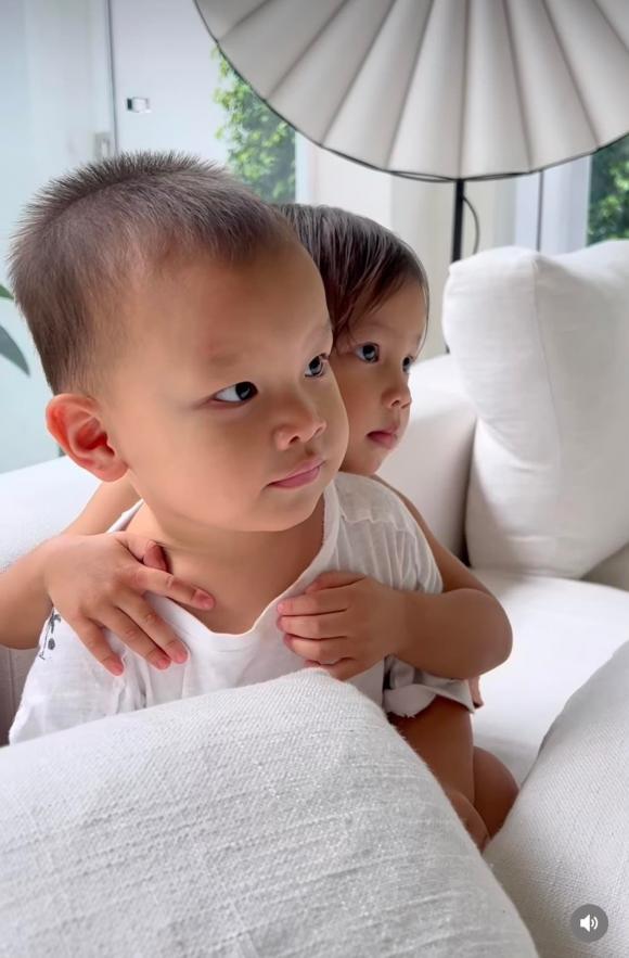ca sĩ Hồ Ngọc Hà