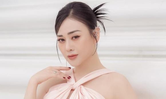 diễn viên Phương Oanh, ca sĩ Thu Phượng, sao Việt