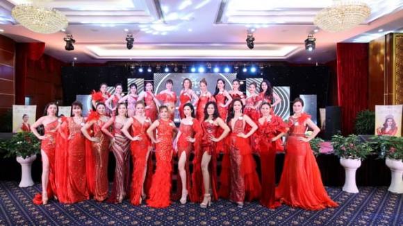 ntk-tommy-nguyen-129 (1).jpg 0 Nhà thiết kế Tommy Nguyễn, Hoa hậu thương hiệu Việt