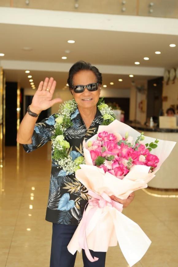 danh ca Chế Linh, sao Việt