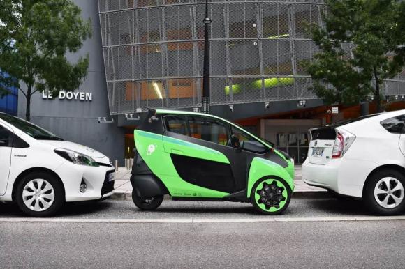 Toyota i-road, xe ba bánh, xe điện, xe đời mới