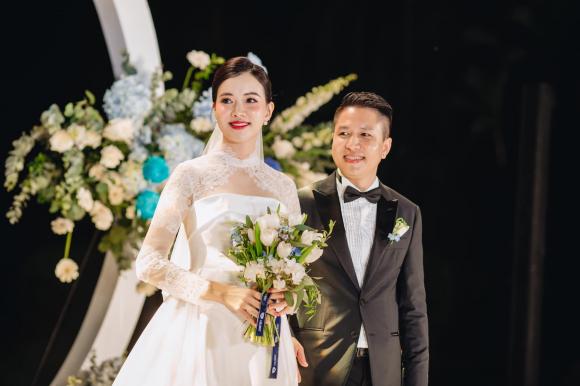 Hà Thanh Vân, cưới MC Hà Thanh Vân, đám cưới sao Việt 