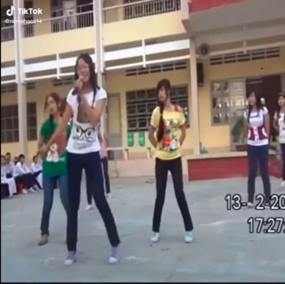 Nam Em, sao việt, Hoa khôi Nam Em