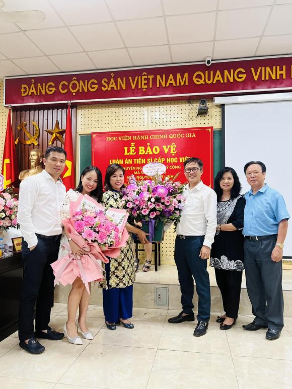 Vân hugo,chị gái vân hugo,sao việt