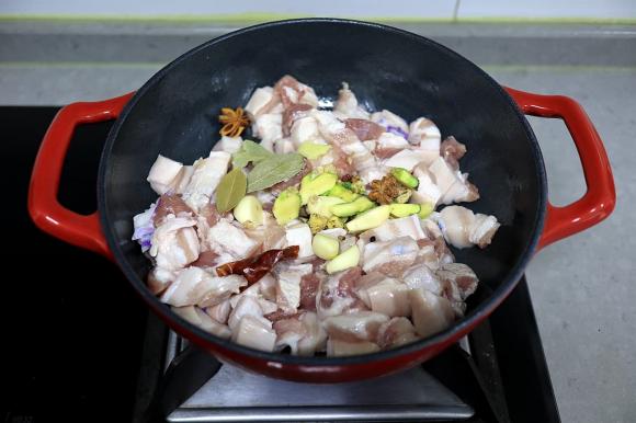 măng khô, chế biến măng khô, măng khô kho ba chỉ, nấu măng khô