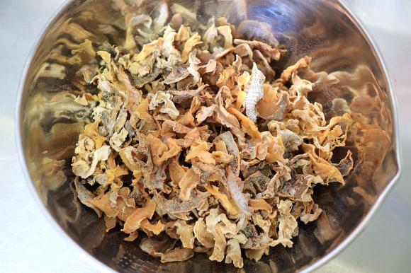 măng khô, chế biến măng khô, măng khô kho ba chỉ, nấu măng khô