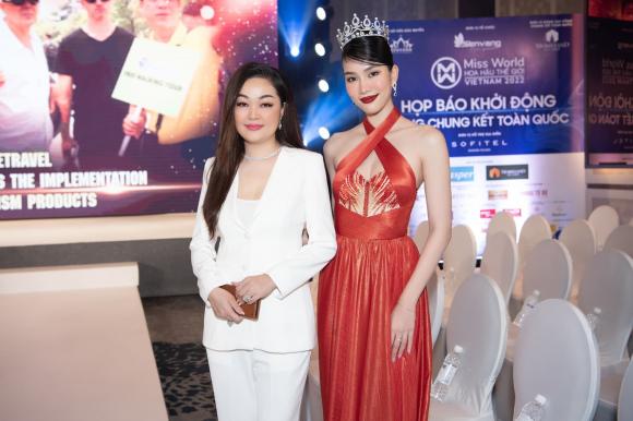 CEO Hoàng Thanh Nga, Hoàng Thanh Nga, Ngọc Châu Âu Group, đồng hồ cao cấp, đồng hồ Charmié